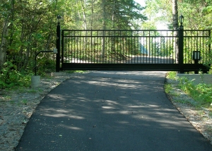 stand alone slide gate